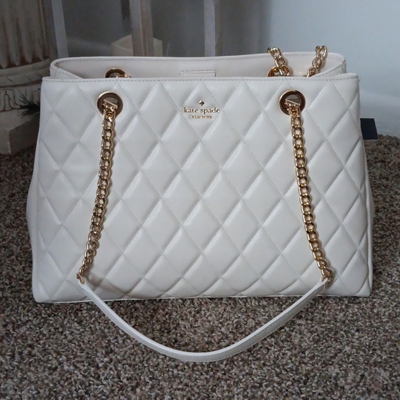 NWT Kate Spade Cream Quilted Tote/Shoulder Bag/ w Purse Charm - Picture 4 of 15